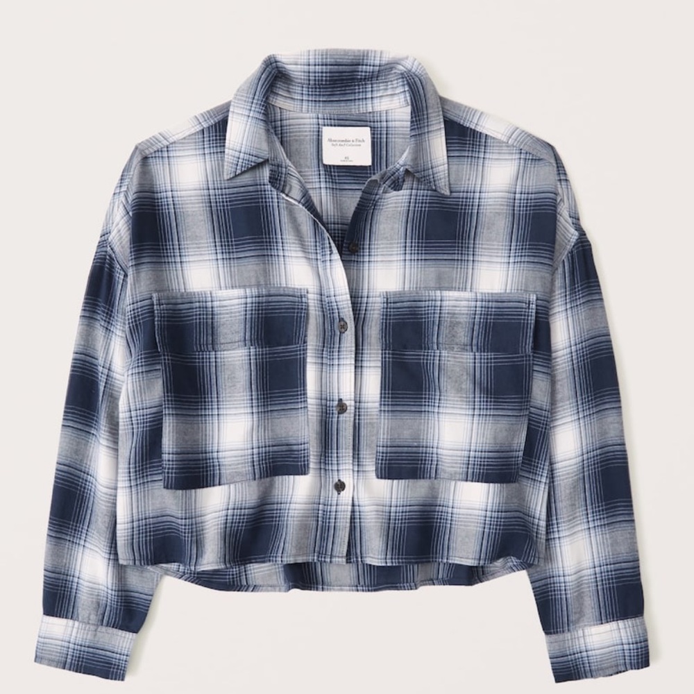 Abercrombie and Fitch cropped blue flannel